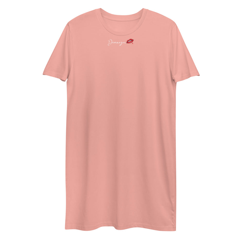 Robe T-shirt Deanozor Signature Femina rose | en coton bio | imprimé écriture blanche - Deanozor
