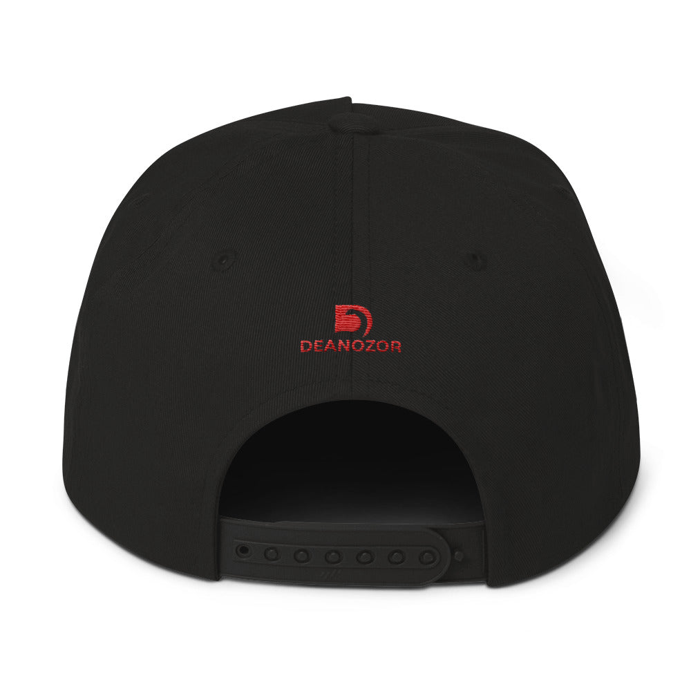 Casquette Deanozor visière plate | Nom Blanc sur fond rouge brodé - Deanozor